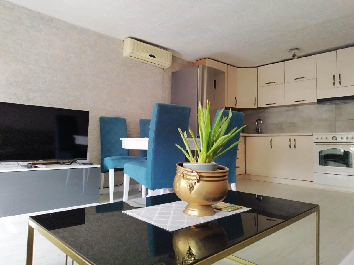 Apartment With Garden Hanja Мостар Экстерьер фото