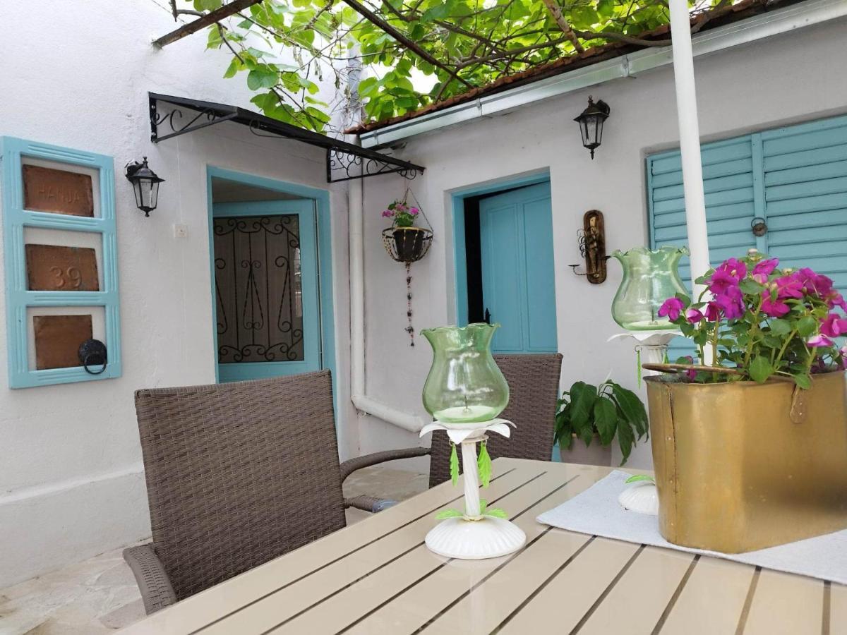 Apartment With Garden Hanja Мостар Экстерьер фото