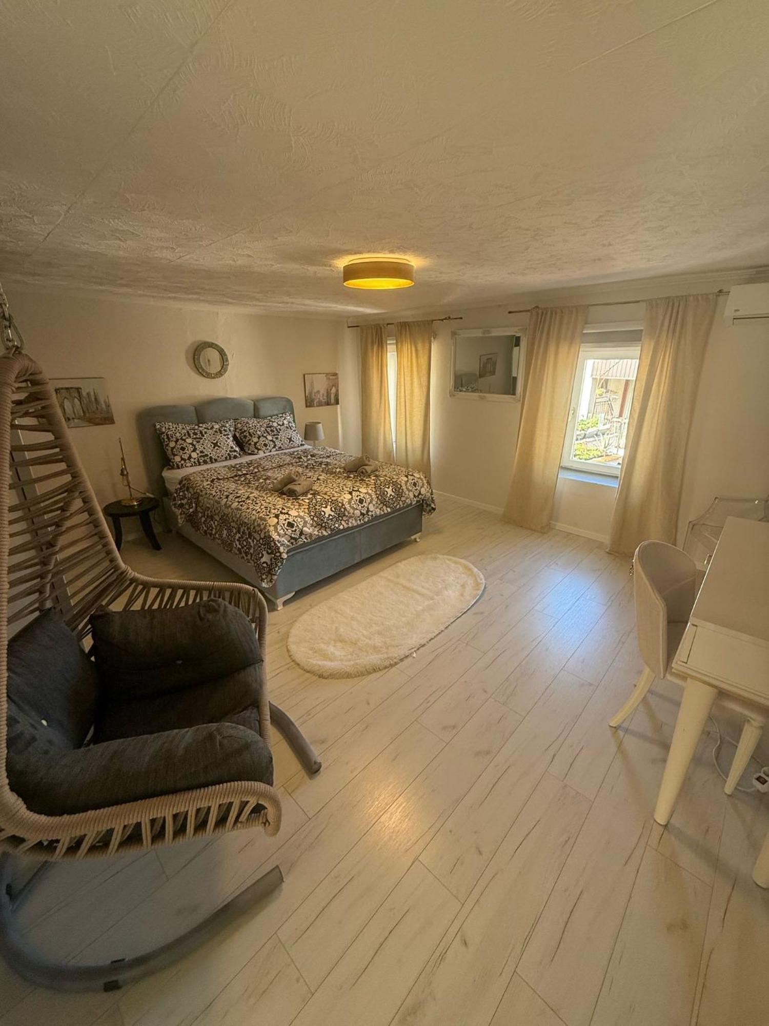 Apartment With Garden Hanja Мостар Экстерьер фото